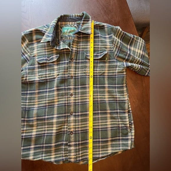 Woolrich Men’s button up heavy flannel shirt. Size Large. - Picture 6 of 10